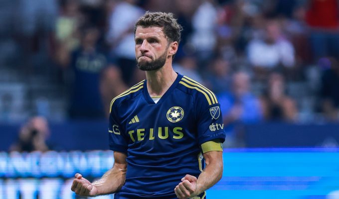 19/1 Goals galore tip 1 of 3 winning Saturday Accas!